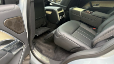 Land Rover Range Rover 4.4 P615 V8 SV 4dr Auto Petrol Estate